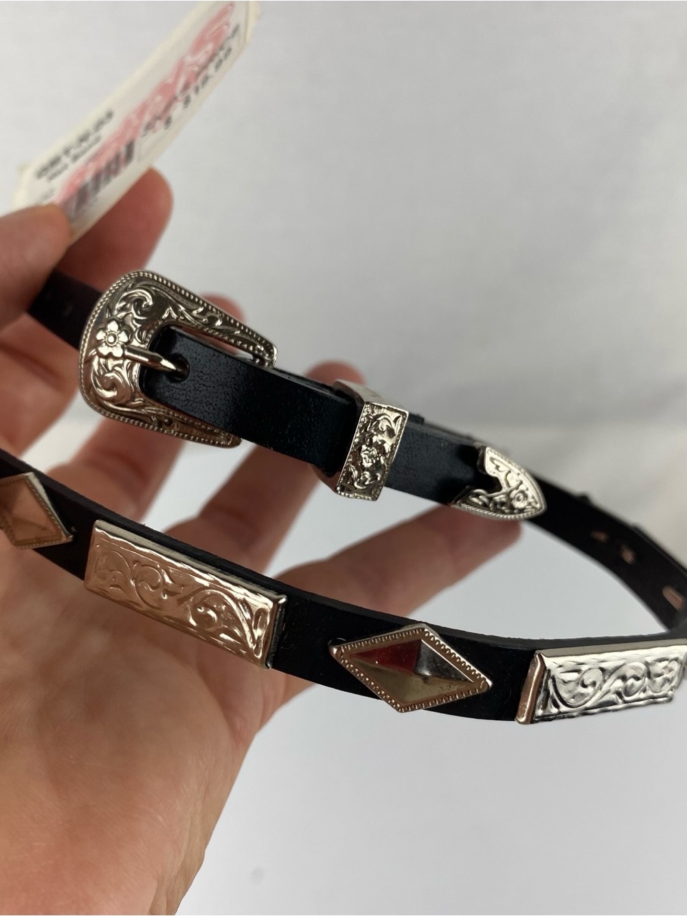 Women’s Black Leather Western-Style Hat Band with Silver-Tone Studs
